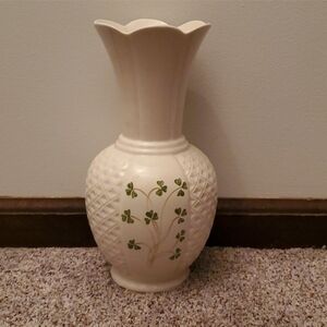 Donegal Shamrock Atrium Vase